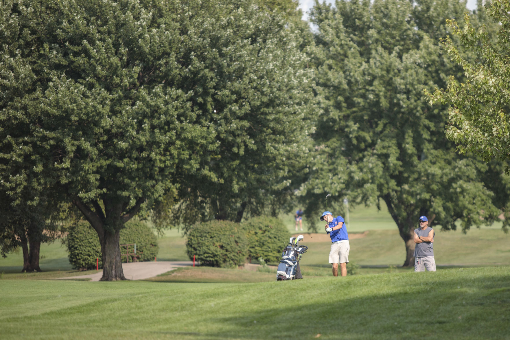 GALLERY-boys-golf-082620-10.jpg